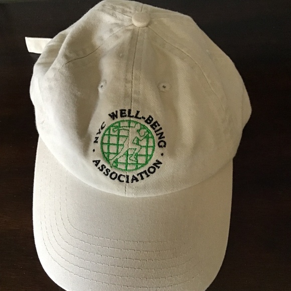 Baseball cap - Picture 1 of 2